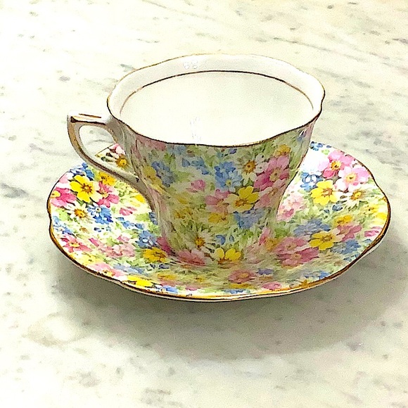 ROSINA-QUEENS CUP & SAUCER SET CHINTZ VINTAGE MADE IN ENGLAND BONE CHINE FLORAL - Picture 4 of 16